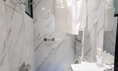 Sewa Rumah Cluster Modern 4 Kamar Tidur di Jati Padang Furnished