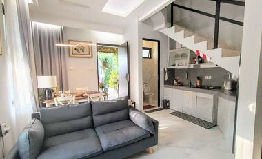 Sewa Rumah Cluster Modern 4 Kamar Tidur di Jati Padang Furnished