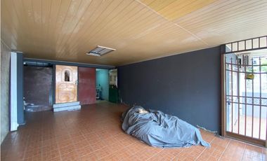 PARQUE LEFEVRE / SANTA ELENA / 285M / 2 LOCALES EN PLANTA BAJA