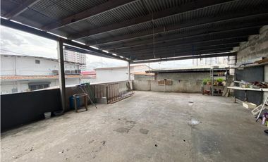 PARQUE LEFEVRE / SANTA ELENA / 285M / 2 LOCALES EN PLANTA BAJA