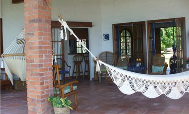 CORONADO / 2475m2 / $727.00 X M2 / CASA CON TERRENO FRENTE AL MAR