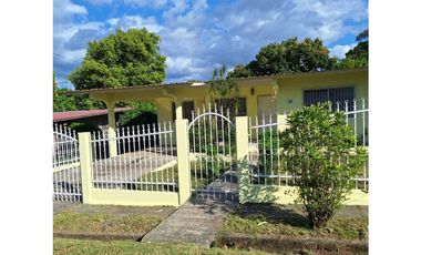 SE ALQUILA CASA AMOBLADA EN SANTIAGO BDA. SANTA INES