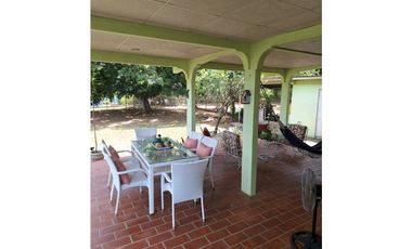 SE ALQUILA CASA AMOBLADA EN SANTIAGO BDA. SANTA INES