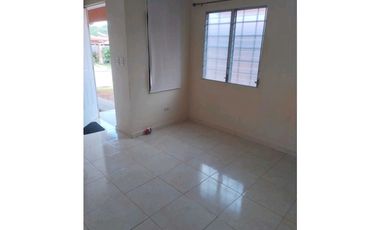 ALQUILO CASA EN NUEVO EMPERADOR 3R