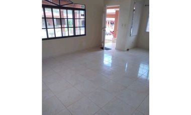 ALQUILO CASA EN NUEVO EMPERADOR 3R