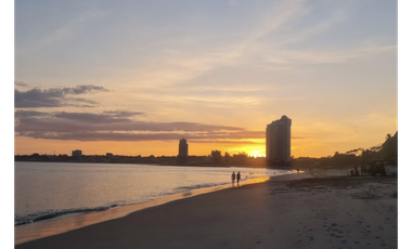 CORONADO/ PARADISE POINT / 250 M2 / 3 HABITACIONES / AMOBLADO