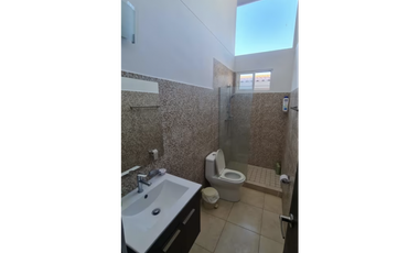 CORONADO/ PARADISE POINT / 250 M2 / 3 HABITACIONES / AMOBLADO