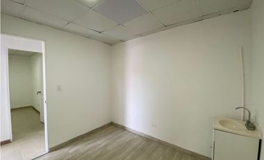 ALBROOK / LOCAL / 75M / DIVISIONES / CON ACABADOS / SOBRE VIA  YH