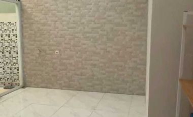 Rumah rapih cantik siap huni di palem semi karawaci dekat toll