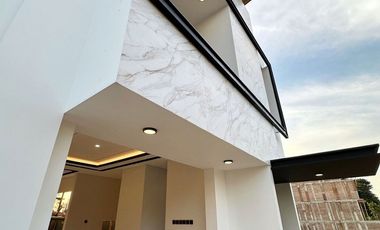 Rumah dalam townhouse premium selangkah ke cilandak KKO