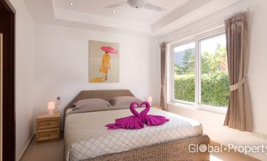 Absolute Beachfront Villa with 4 Bedrooms