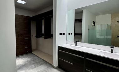 CASA EN CABO NORTE REMODELADA DE 3 RECÁMARAS