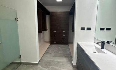 CASA EN CABO NORTE REMODELADA DE 3 RECÁMARAS