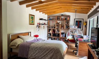 GRAN RESIDENCIA EN PEDREGAL