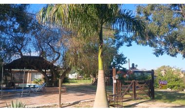 Casa con pileta cálida y luminosa en La María, Colonia Benitez