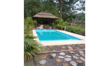 Casa con pileta cálida y luminosa en La María, Colonia Benitez
