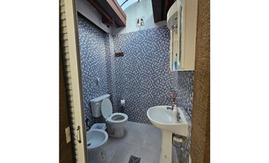 Casa con pileta cálida y luminosa en La María, Colonia Benitez