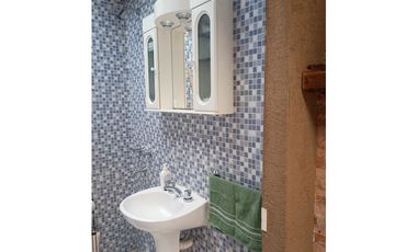 Casa con pileta cálida y luminosa en La María, Colonia Benitez