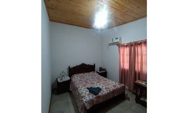 PROPIEDAD CON MÚLTIPLES CONSTRUCCIONES