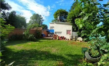 PROPIEDAD CON MÚLTIPLES CONSTRUCCIONES