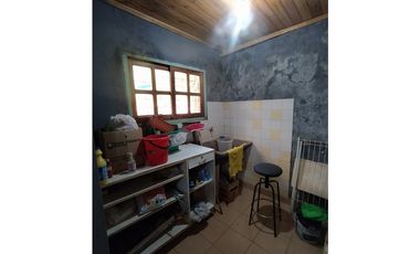 PROPIEDAD CON MÚLTIPLES CONSTRUCCIONES