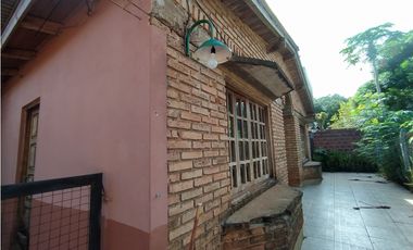 PROPIEDAD CON MÚLTIPLES CONSTRUCCIONES