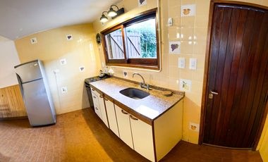 CHALET EN BARRIO NORTE PARA 4 PERSONAS
