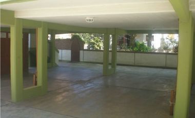 Dpto en Av.2 y 142 DOCEMAR a 200 mts del mar en hermoso barrio