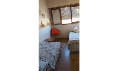 Dpto en Av.2 y 142 DOCEMAR a 200 mts del mar en hermoso barrio