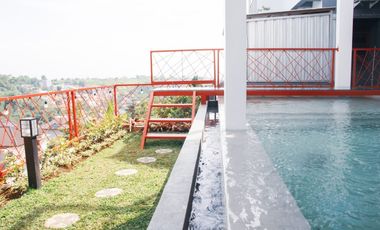 Dijual Rumah baru ada kolam renang di dago pakar resort bandung