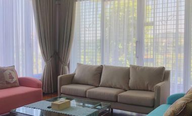 Dijual Rumah Villa di Dago Bandung