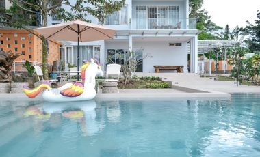 Dijual Rumah Villa di Dago Bandung