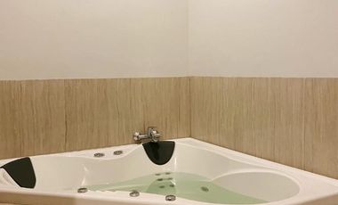 Dijual Rumah Villa di Dago Bandung