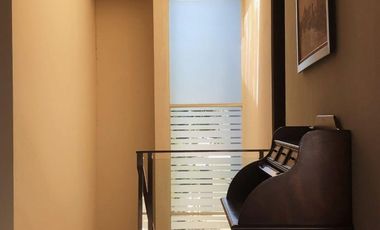 Dijual Rumah Villa di Dago Bandung