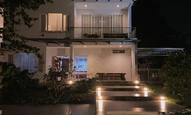 Dijual Rumah Villa di Dago Bandung