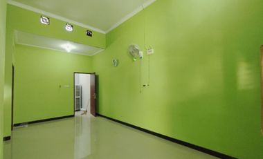 rumah cluster bersih terawat siap huni dejat UNS dan rs moewardi