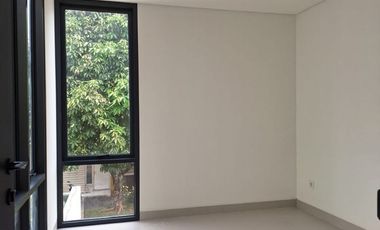 RUMAH BARU 2 LANTAI CLUSTER SERPONG GARDEN .GL116.