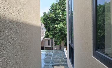 RUMAH BARU 2 LANTAI CLUSTER SERPONG GARDEN .GL116.