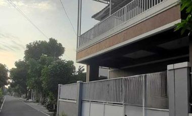 RUMAH 2 LANTAI STRATEGIS MURAH DAERAH KOTAGEDE GEDONGKUNING KOTA YOGYA