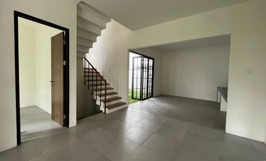 DIJUAL RUMAH TAMAN SARI SWARNA RESIDENCE SOEKARNA HATTA PALEMBANG