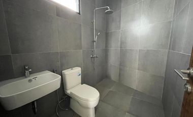 DIJUAL RUMAH TAMAN SARI SWARNA RESIDENCE SOEKARNA HATTA PALEMBANG