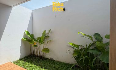 LANGKA VILLA MEWAH BARU DI JOGJA BARAT FULL FURNISHED FULLY OPERATED
