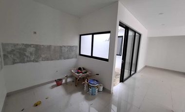 DIJUAL RUMAH FLORISTA GARDEN CLUSTER CULIA KM 7 PALEMBANG
