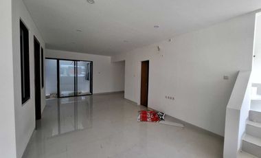 DIJUAL RUMAH FLORISTA GARDEN CLUSTER CULIA KM 7 PALEMBANG