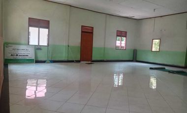 Rumah atau Kantor 1 Lantai Luas, Terjangkau, dan Nyaman