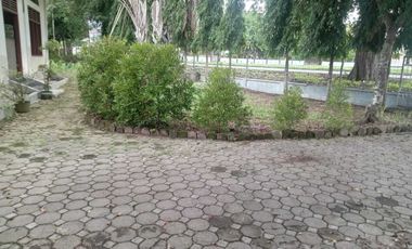 Rumah atau Kantor 1 Lantai Luas, Terjangkau, dan Nyaman