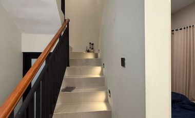 Rumah Mewah Furnish di cluster Gentan Siap Huni