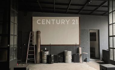 Tempat Yang Sangat Strategis Di Kawasan Komersial Menteng Inti!