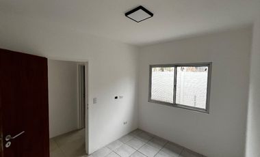 Casa PH en venta en Barrio Parque