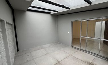 Casa PH en venta en Barrio Parque